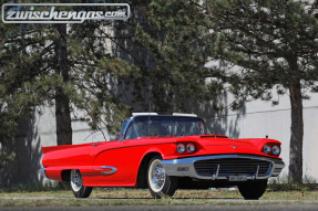 1959 Ford Thunderbird