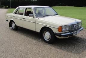 1980 Mercedes-Benz 230