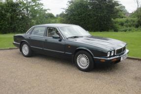 1999 Jaguar XJ8