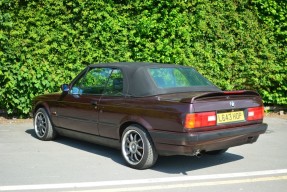 1992 BMW 318i