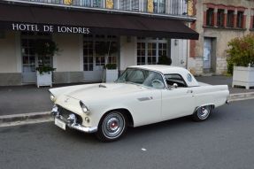 1955 Ford Thunderbird