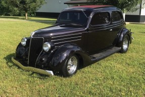 1936 Ford Custom