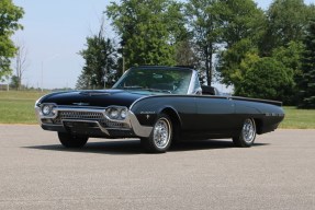 1962 Ford Thunderbird