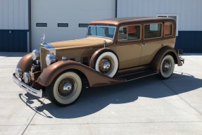 1934 Packard Super Eight