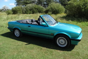 1991 BMW 318i