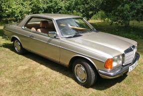 1985 Mercedes-Benz 230 CE