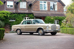 1966 Mercedes-Benz 220 SE Coupe