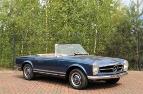 1966 Mercedes-Benz 230 SL