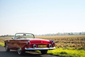 1955 Ford Thunderbird