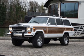 1990 Jeep Grand Wagoneer