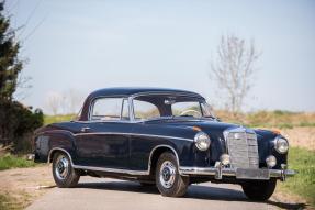 1958 Mercedes-Benz 220 S Coupe