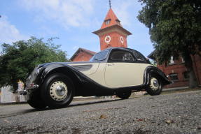 1944 BMW 327