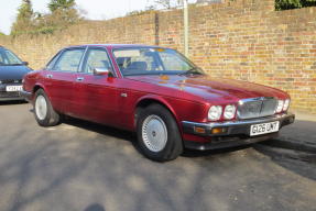 1989 Jaguar XJ40