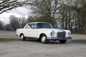 1971 Mercedes-Benz 280 SE Coupe