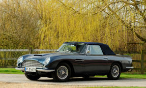 1968 Aston Martin DB6 Volante