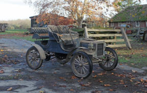 c. 1907 REO Model B