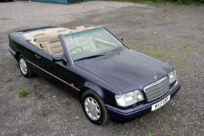 1995 Mercedes-Benz E 220