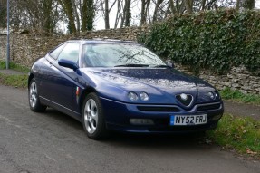 2002 Alfa Romeo GTV