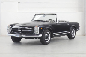 1965 Mercedes-Benz 230 SL