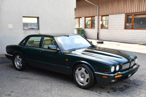 1995 Jaguar XJR