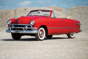 1951 Ford Custom DeLuxe