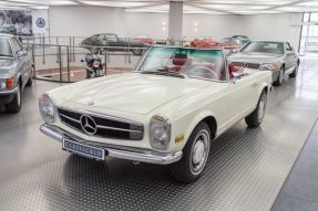 1970 Mercedes-Benz 280 SL