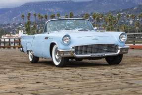 1957 Ford Thunderbird