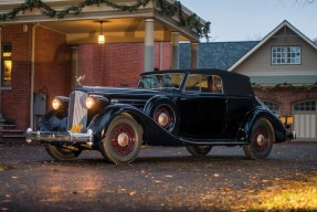 1935 Packard Twelve