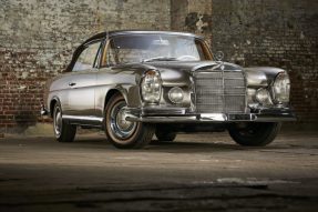 1966 Mercedes-Benz 220 SE Cabriolet