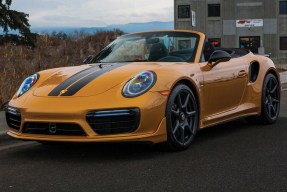 2019 Porsche 911 Turbo S Cabriolet