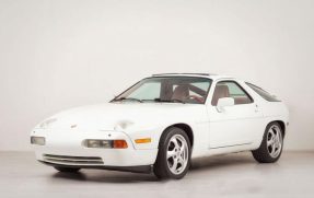 1987 Porsche 928 S4