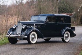 1937 Packard Model 120