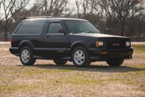 1993 GMC Typhoon