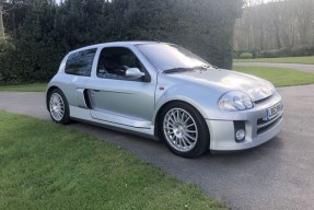 2002 Renault Clio V6