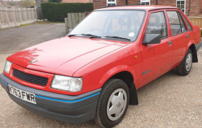 1992 Vauxhall Nova