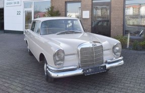 1967 Mercedes-Benz 230 S