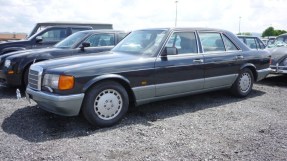 1987 Mercedes-Benz 560 SEL