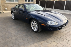 1998 Jaguar XK8