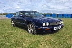 2001 Jaguar XJR