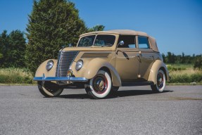 1937 Ford DeLuxe