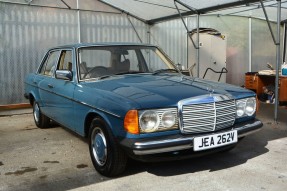 1979 Mercedes-Benz 200