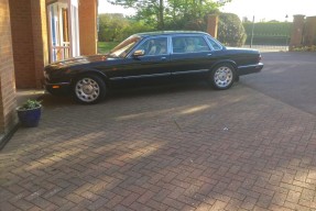 1998 Daimler Super Eight