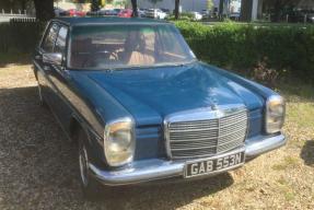 1974 Mercedes-Benz 230