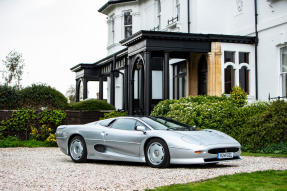 1998 Jaguar XJ220