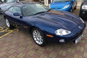 2001 Jaguar XKR