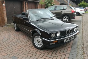 1989 BMW 320i