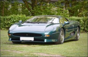 1994 Jaguar XJ220