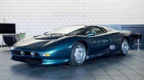 1994 Jaguar XJ220