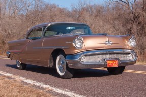 1957 Oldsmobile Starfire