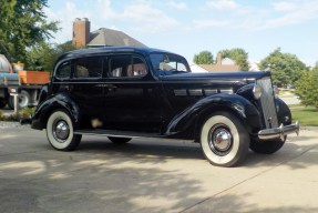 1937 Packard Model 120